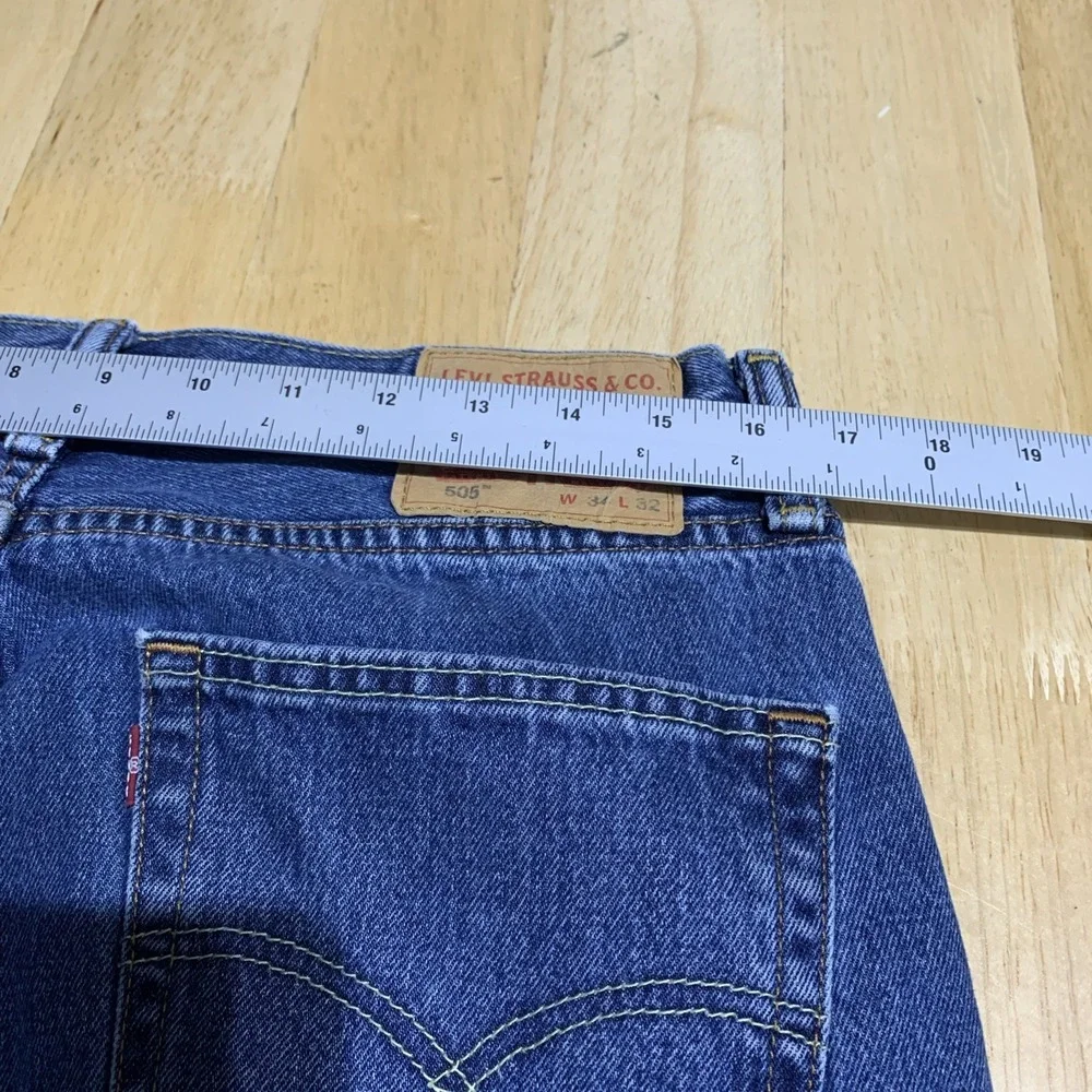 Levi's‎ 505 Jeans Mens Size 34x32 Medium Wash Blue Denim Mid Rise